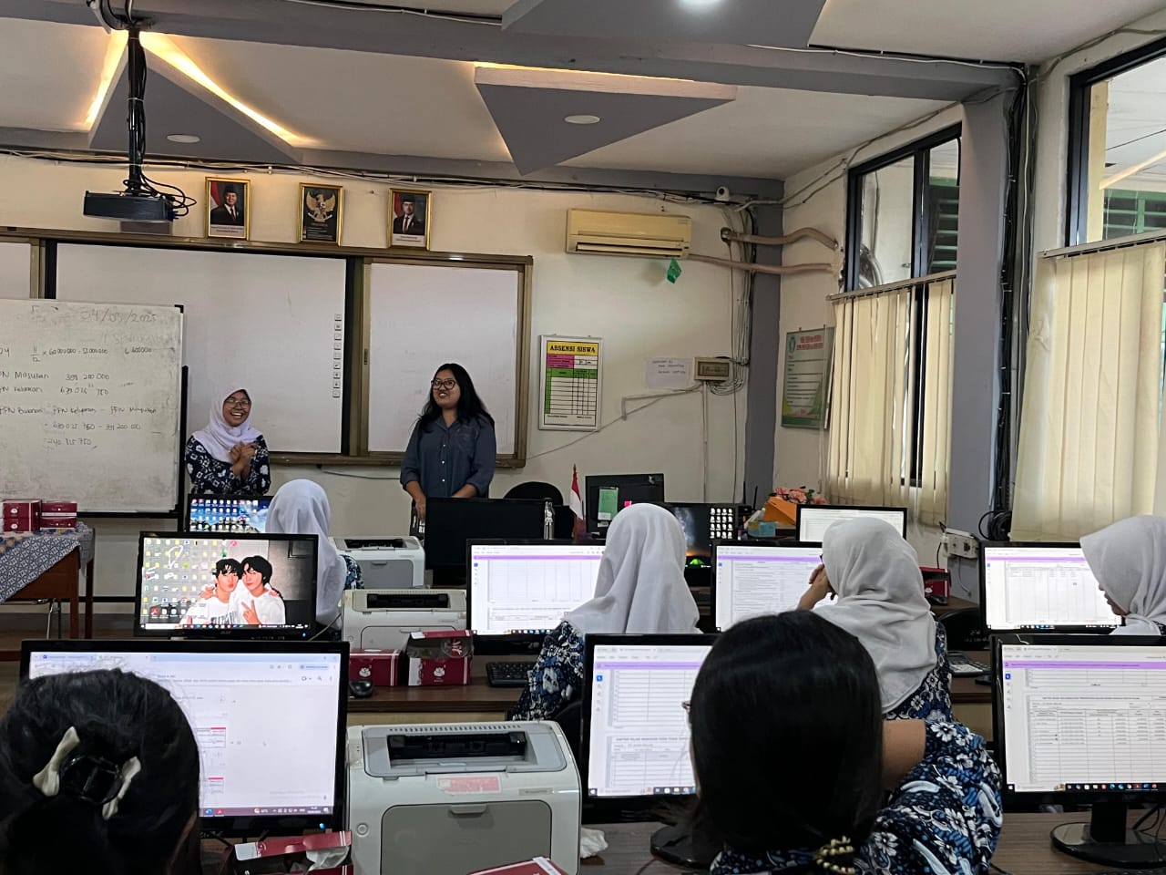 KELAS INDUSTRI AKUNTANSI